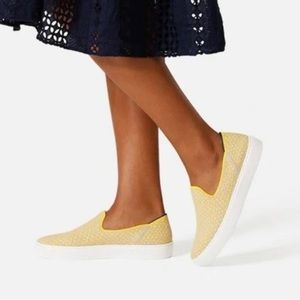 Rothy’s, size 8 1/2, yellow oatmeal pattern, EUC